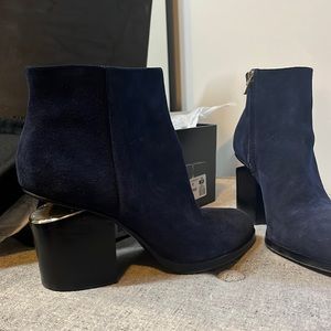 Alexander Wang suede navy ankle boots - 8